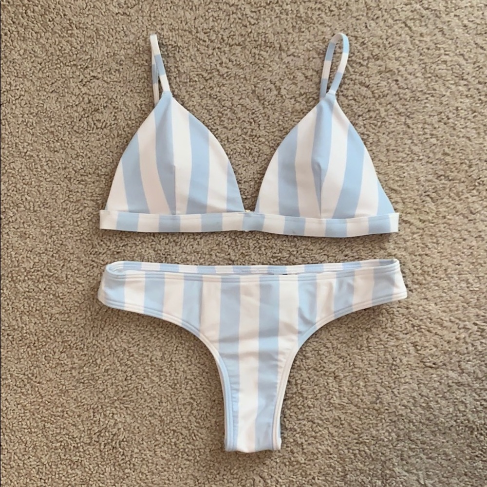 Hollister Bikini Set